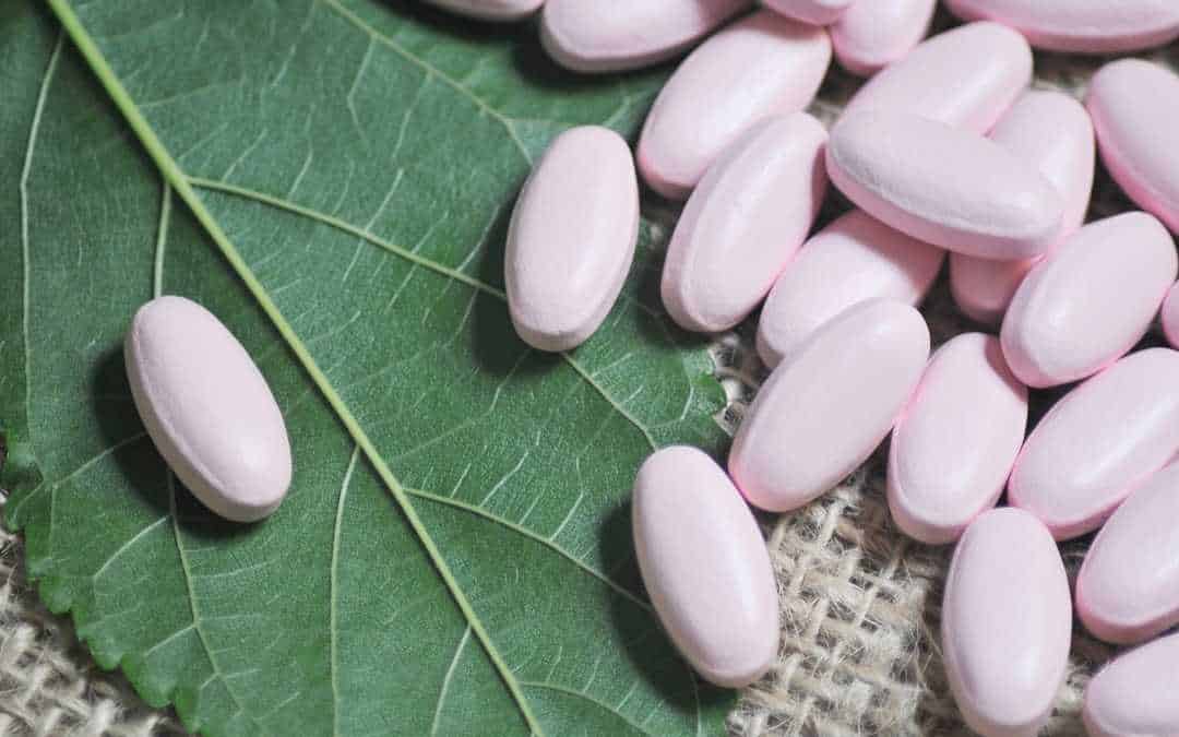 Farmácia de manipulação pode vender produtos sem prescrição prévia
