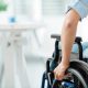Empresa que deixou de entregar cadeira de rodas é punida