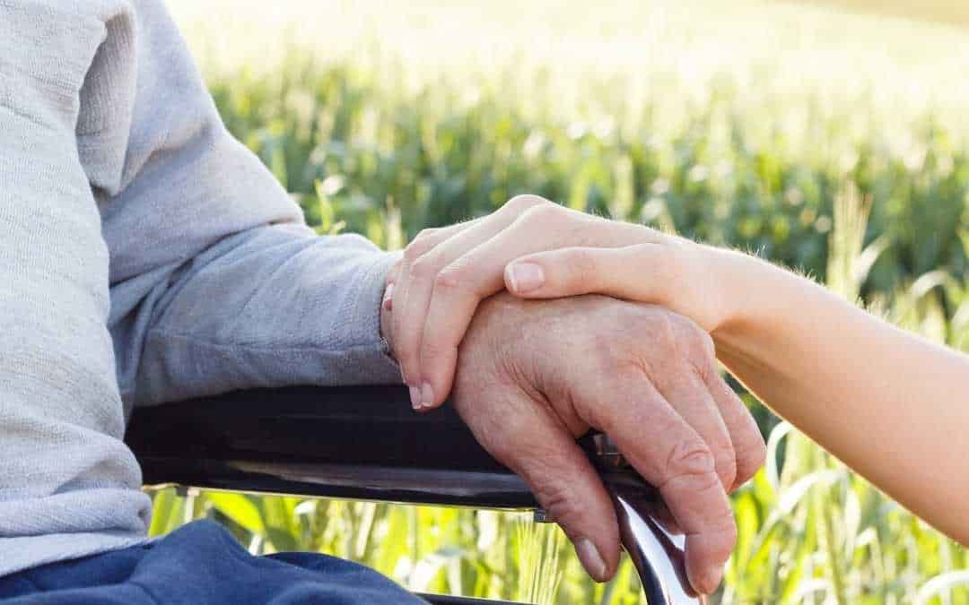 Paciente com Alzheimer será indenizada por plano que demorou a trocar sonda gástrica