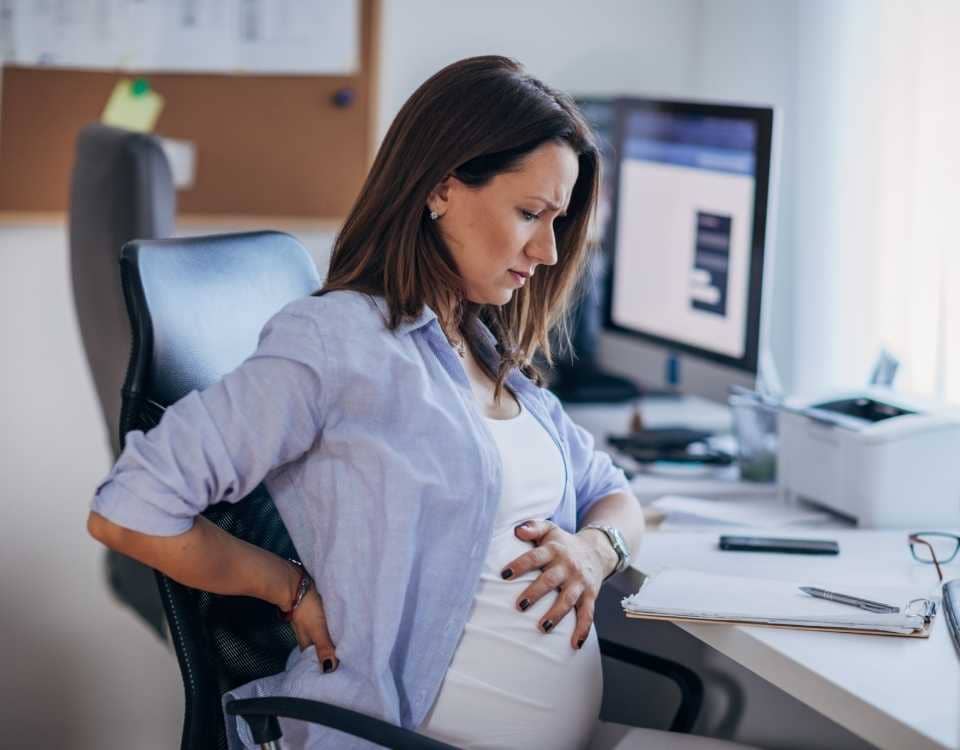 Empresa é condenada em R$ 30 mil por desassistir trabalhadora grávida