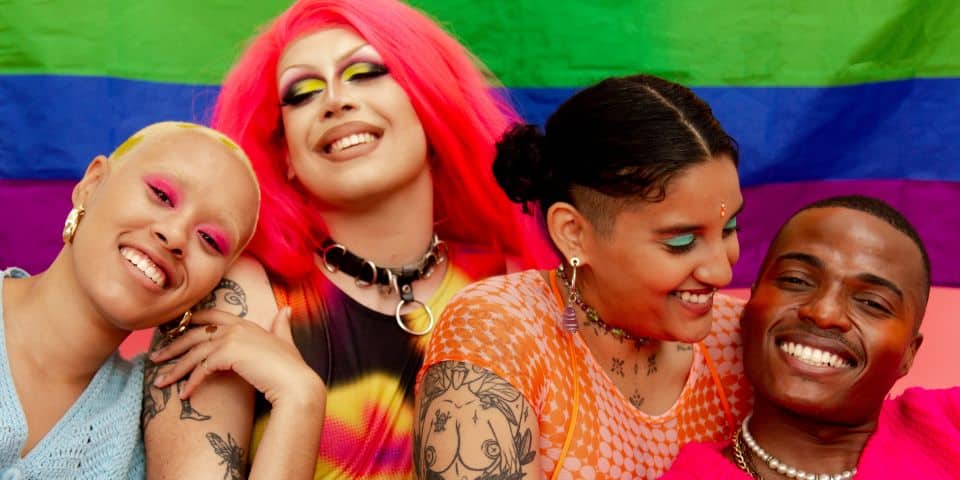 Discursos discriminatórios contra população LGBTQIA+ em culto gera dever de indenizar